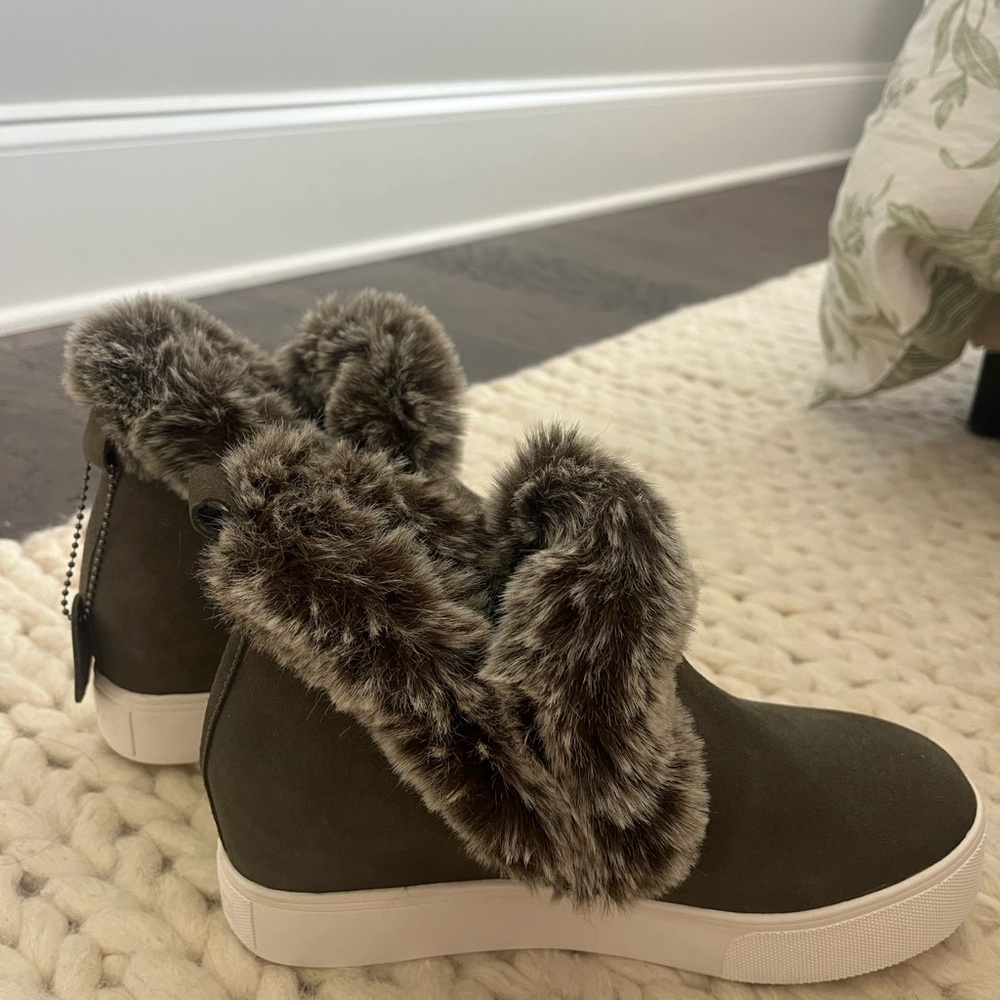 J Slides Sean Boot Khaki Waterproof Suede Shoes - image 1